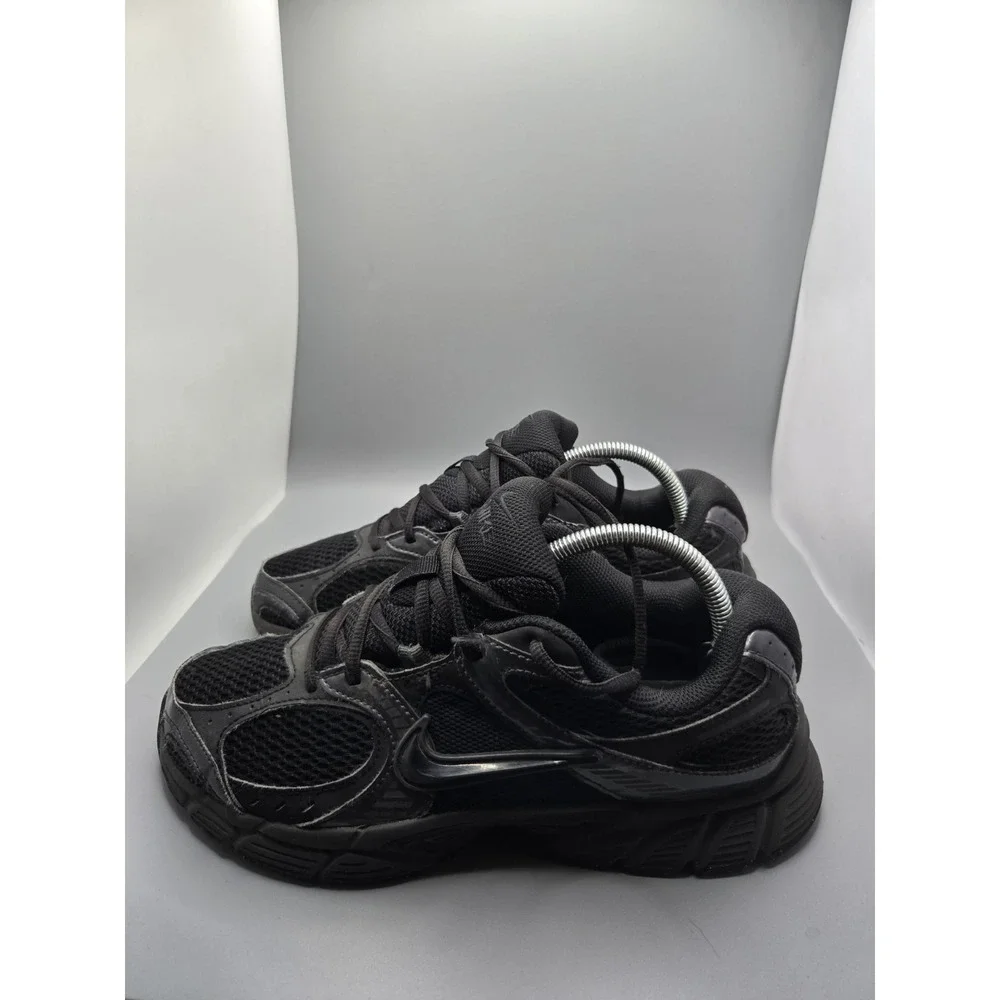 Nike V5 RNR Black Anthracite Running Sneakers HJ5228-001 Mens Size 8